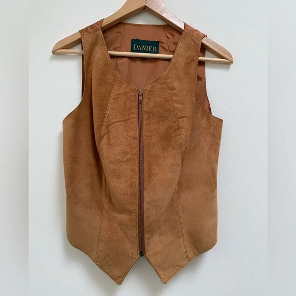 Danier Cognac Suede Zip-Front Vest - Picture 1 of 11